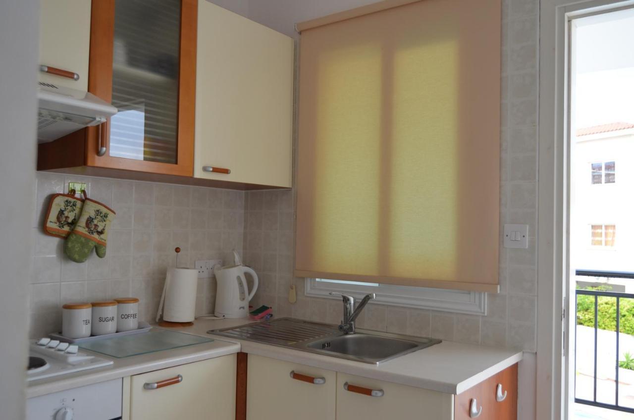Ithaki Gardens Apartment 107 Paphos Ngoại thất bức ảnh